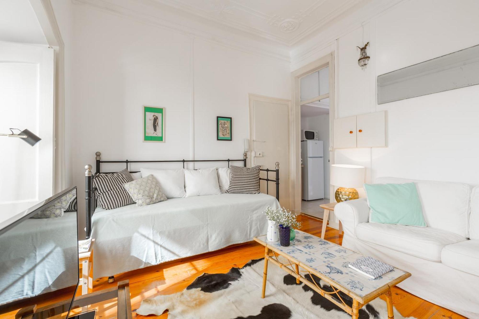 Spacious, Bright And Sunny Apartment, By Timecooler Lizbona Zewnętrze zdjęcie